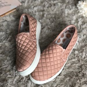 Steve Madden Ecentrcq Slip-On Sneakers